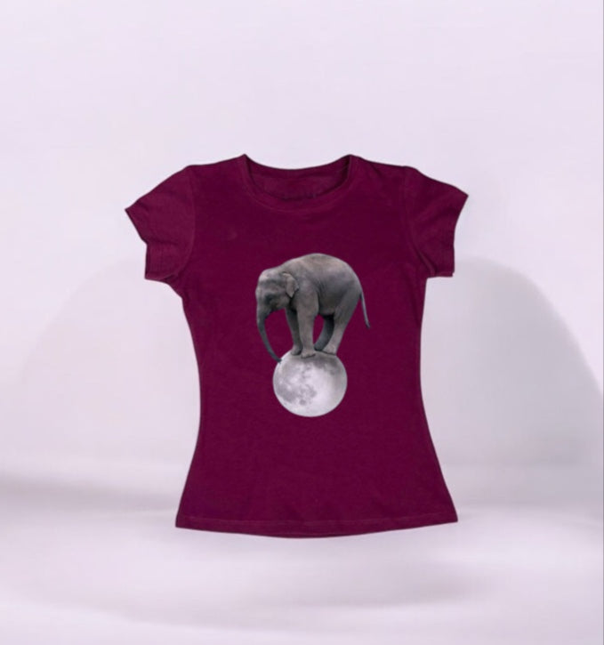 Camiseta Elefante en la Luna