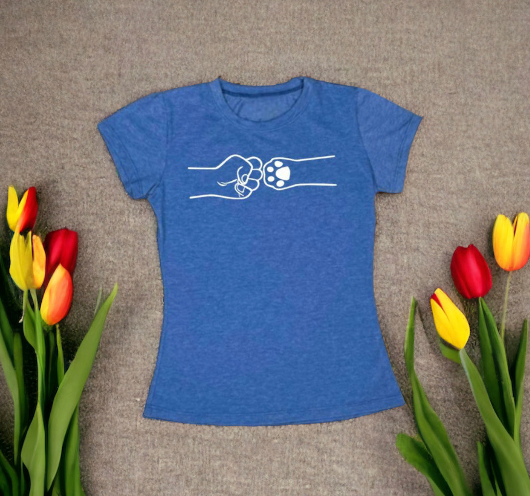 Little Fist T-shirt with Mascot